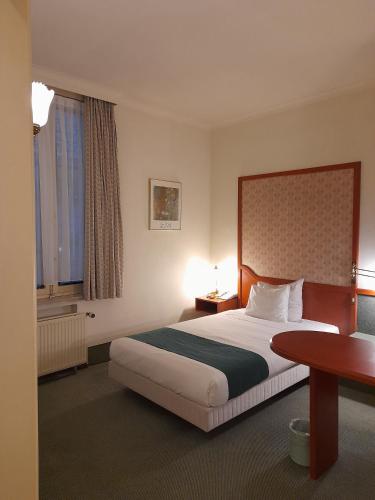 Habitación Individual del hotel Le Dome. Foto 3