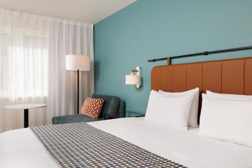 Habitación Triple del hotel Exe Vienna. Foto 5