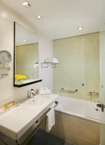 Habitación Doble Confort del hotel Boutique Das Tigra. Foto 12