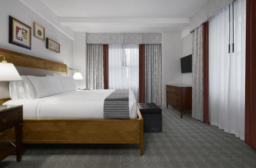 Suite Premium del hotel InterContinental The Barclay New York. Foto 5