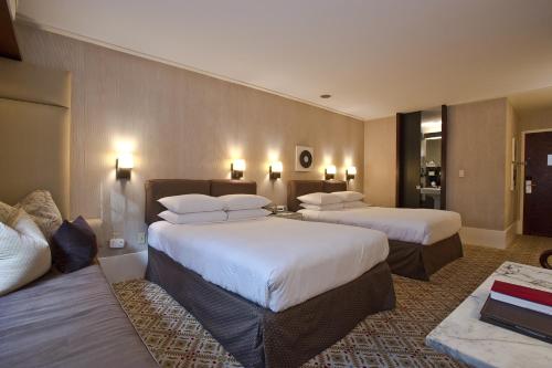 Habitación Doble Deluxe 2 camas dobles del hotel City Club