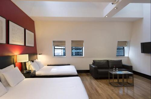 Habitación Familiar del hotel Eurostars Wall Street