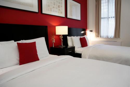 Habitación Familiar del hotel Eurostars Wall Street. Foto 4