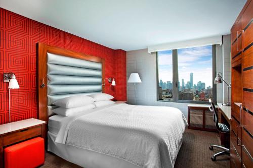 Habitación con cama extragrande - Adaptada para personas de movilidad reducida del hotel Four Points Sheraton Manhattan Chelsea