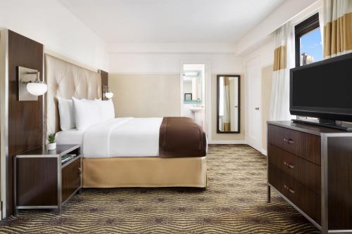 Habitación Doble Estándar con vistas del hotel The New Yorker, a Lotte Hotel. Foto 4