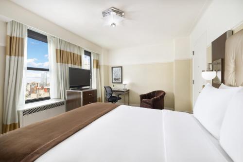 Habitación Estándar - 1 cama grande del hotel The New Yorker, a Lotte Hotel