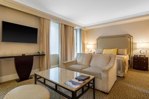 Habitación Premier Executive - 1 cama King con terraza del hotel Omni Berkshire Place