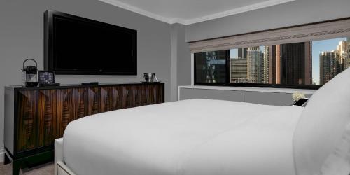 Habitación Premium King - Planta Manhattan del hotel Crowne Plaza Manhattan Times Square by IHG