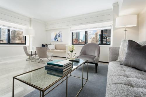 Suite Presidencial con cama extragrande - Planta Manhattan del hotel The Manhattan at Times Square