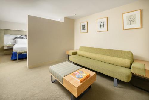 Suite Junior del hotel Shoreham. Foto 1