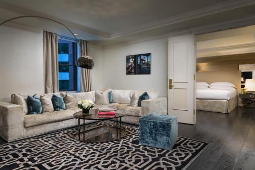 Suite Grand - 1 dormitorio del hotel The Michelangelo - A Starhotel. Foto 2