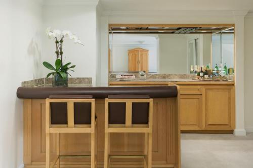 Suite Junior con cama extragrande del hotel The Michelangelo - A Starhotel. Foto 6