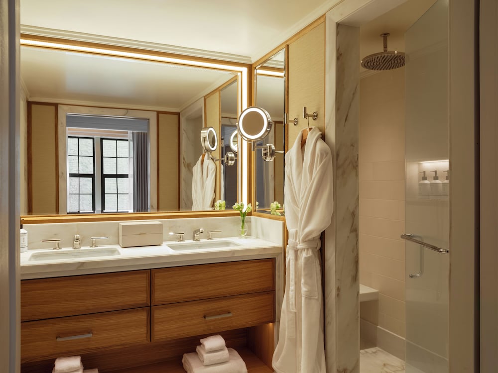 Suite Deluxe (Grand) del hotel The Surrey. Foto 4