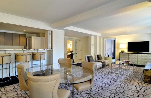 Suite Norte con terraza del hotel Loews Regency