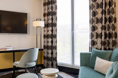 Suite del hotel Aiglon. Foto 11