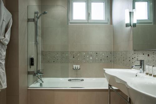 Suite Familiar del hotel Aiglon. Foto 1