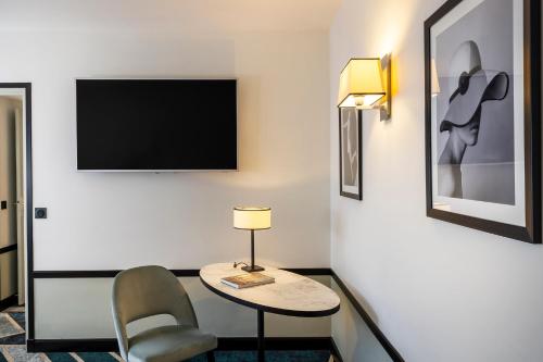 Suite Familiar del hotel Aiglon. Foto 5