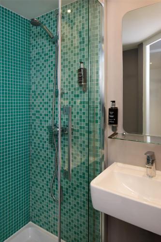 Habitación Doble - 2 camas del hotel OHM by Happyculture