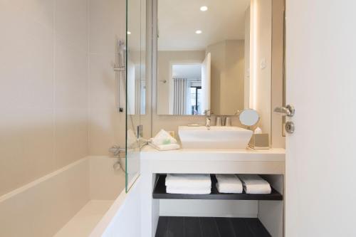 Habitación Clásica del hotel Garden Elysee. Foto 3