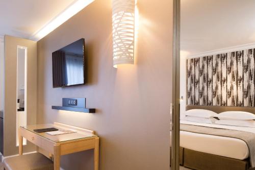 Habitación Superior del hotel Garden Elysee. Foto 3