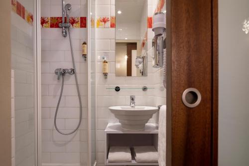 Habitación Doble Estándar del hotel Joe M. Foto 3