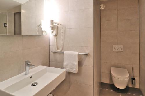 Habitación Cuádruple del hotel Xo Hotels City Centre. Foto 4