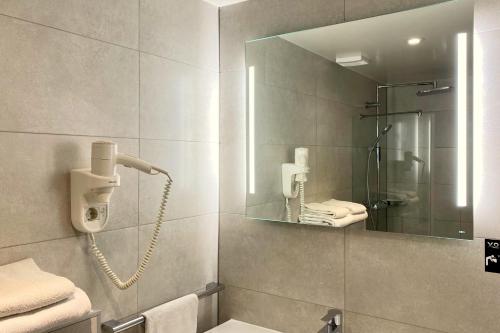 Habitación Doble Económica - 2 camas del hotel Xo Hotels City Centre. Foto 4