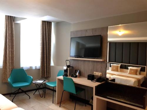 Habitación Triple - Sótano del hotel Xo Hotels City Centre. Foto 2