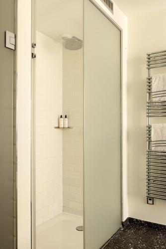 Habitación Deluxe con cama extragrande - Afterworks del hotel Normandy Le Chantier. Foto 5