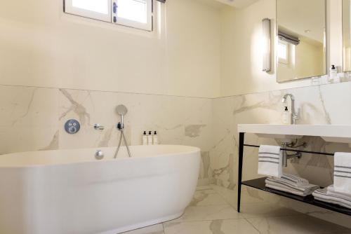 Suite Junior - Afterworks del hotel Normandy Le Chantier. Foto 10