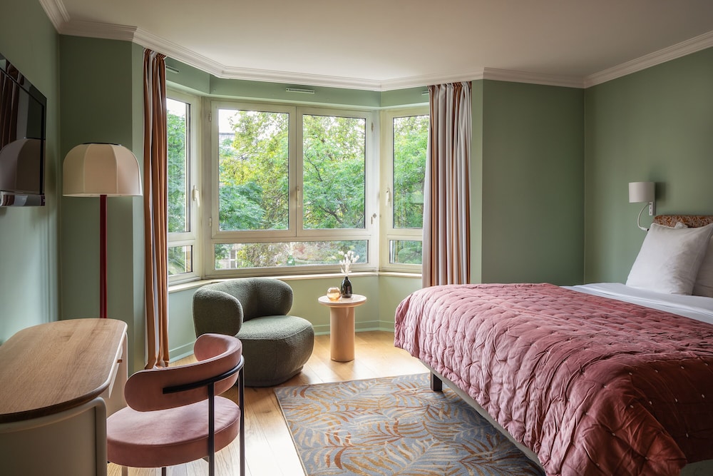 Habitación Deluxe del hotel Royal Garden Champs-Elysees
