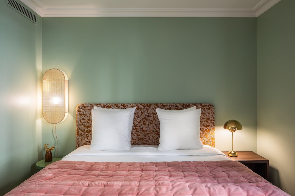 Apartamento - Balcón del hotel Royal Garden Champs-Elysees. Foto 3