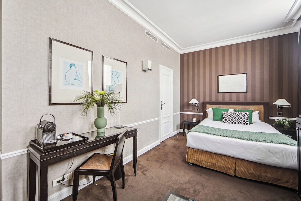 Habitación familiar, habitaciones comunicadas del hotel Victoires Opera