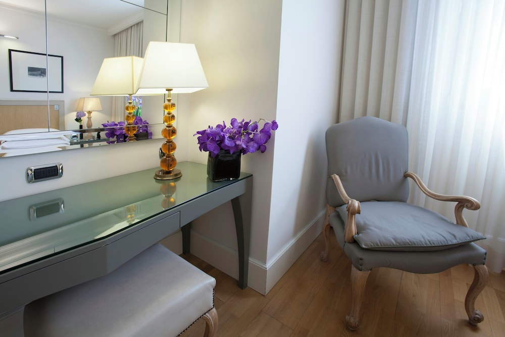 Habitación Doble Superior del hotel Starhotels Tuscany. Foto 4
