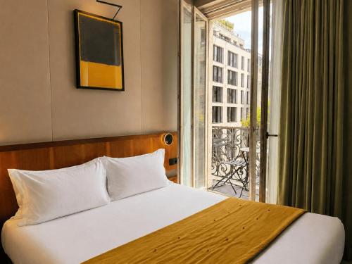 Habitación doble con balcón del hotel Chateaudun Opera