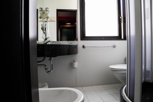 Habitación Doble del hotel Berlino. Foto 17