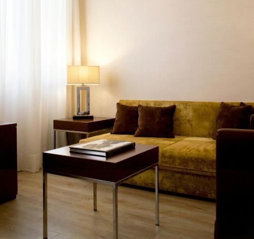 Suite Junior del hotel Starhotels Ritz. Foto 7