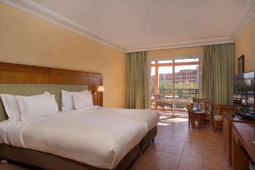 Habitación Estandar del hotel Grand Mogador Menara. Foto 1