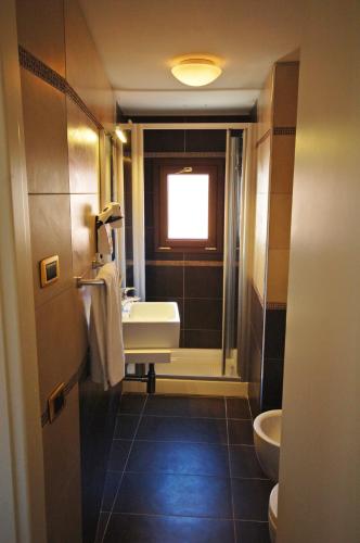Habitación Doble Pequeña del hotel Torino. Foto 3