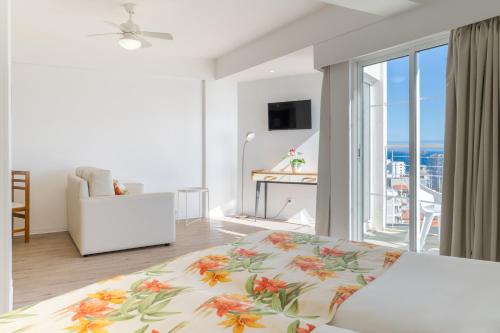 Estudio Superior del hotel Florasol Residence. Foto 1