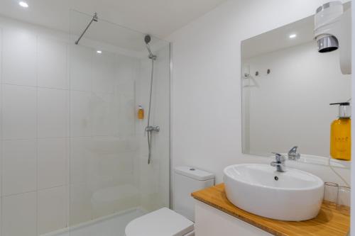 Estudio Superior del hotel Florasol Residence. Foto 7