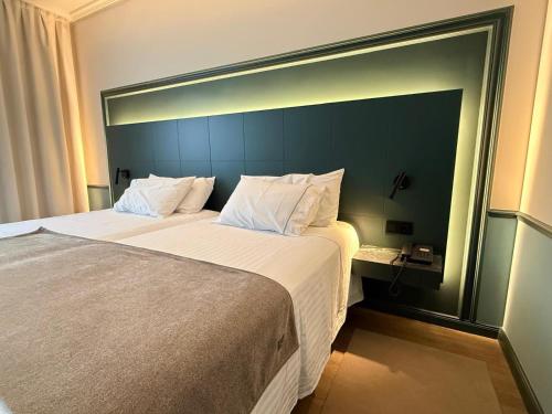 Habitación Doble Deluxe del hotel Silken Gran Durango. Foto 1