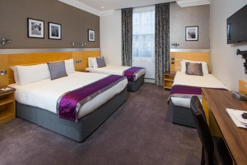 Habitación Cuádruple - Edificio anexo del hotel Best Western Victoria Palace