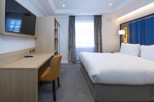 Habitación Doble Estándar - No fumadores del hotel Best Western Victoria Palace. Foto 5