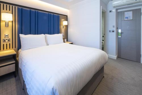 Habitación Estándar Queen - No fumadores del hotel Best Western Victoria Palace. Foto 6
