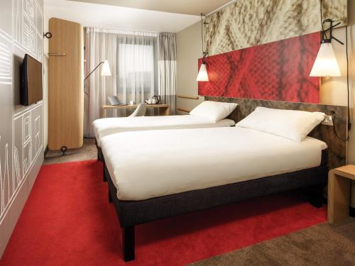 Habitación Doble - 2 camas del hotel Ibis London Excel-Docklands. Foto 2