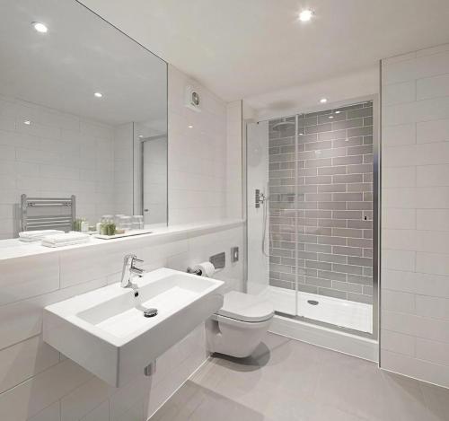 Habitación Doble Superior del hotel The Chapter - Lancaster Gate. Foto 13