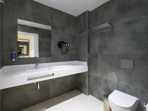 Suite Executive del hotel MG Poniente. Foto 4