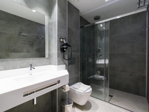 Habitación Individual Estándar del hotel MG Poniente. Foto 1