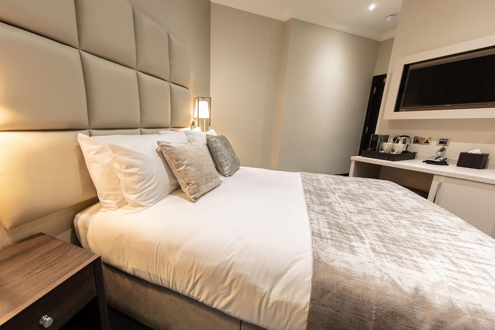 Habitación doble del hotel The Crescent Hyde Park. Foto 4